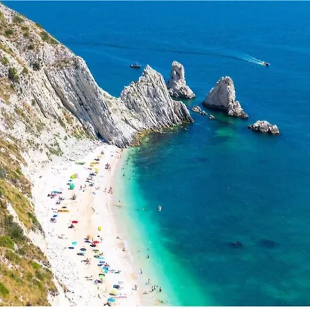 Sea Lovers Italy * Porto Recanati